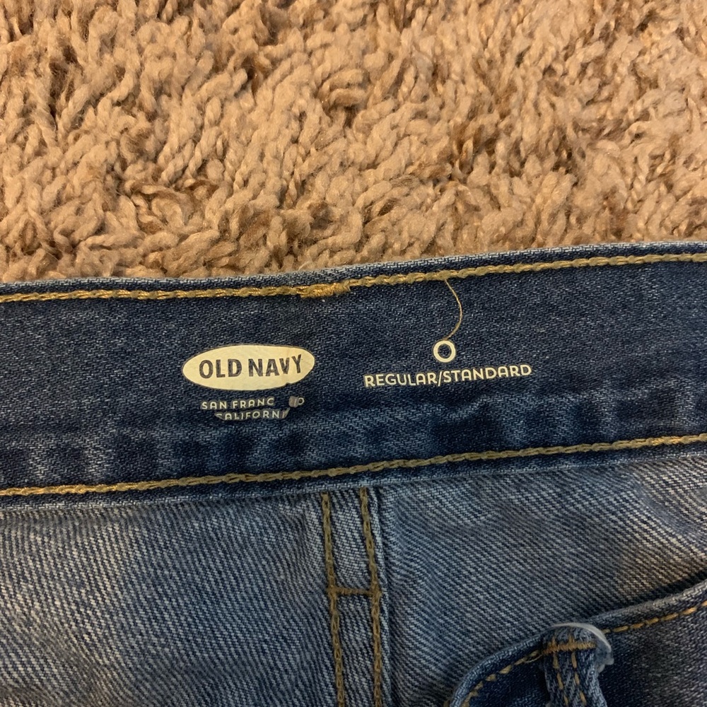 Shorts - Picture 3 of 3